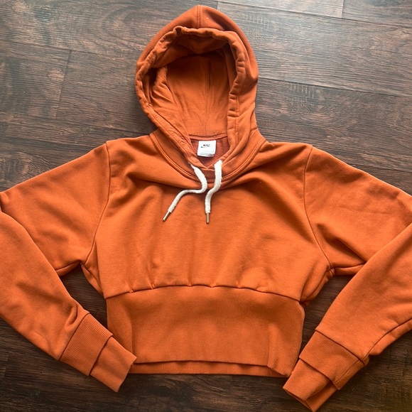Nike cropped hoodie - Picture 1 of 3
